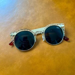 Quay Funky Sunglasses